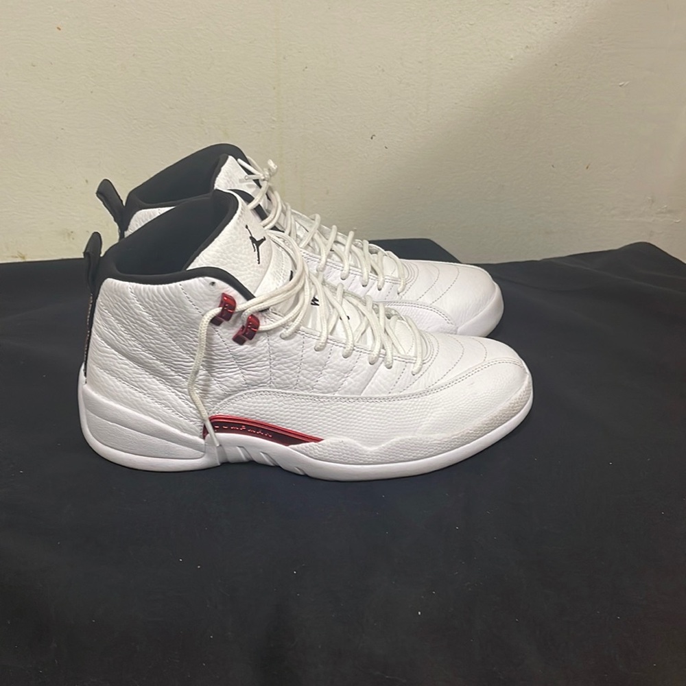 Jordan 12 “Twist”